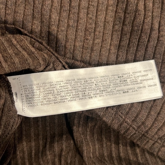 🔥Mango Chocolate Ribbed Knit Top🔥 - Picture 6 of 6